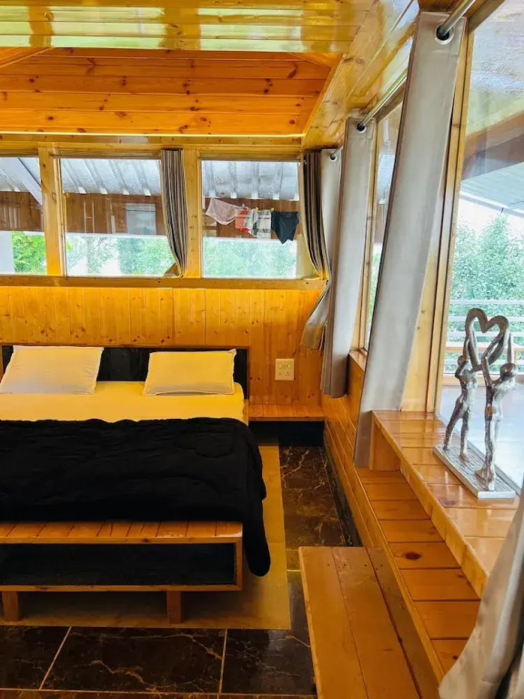 Snooze cottage