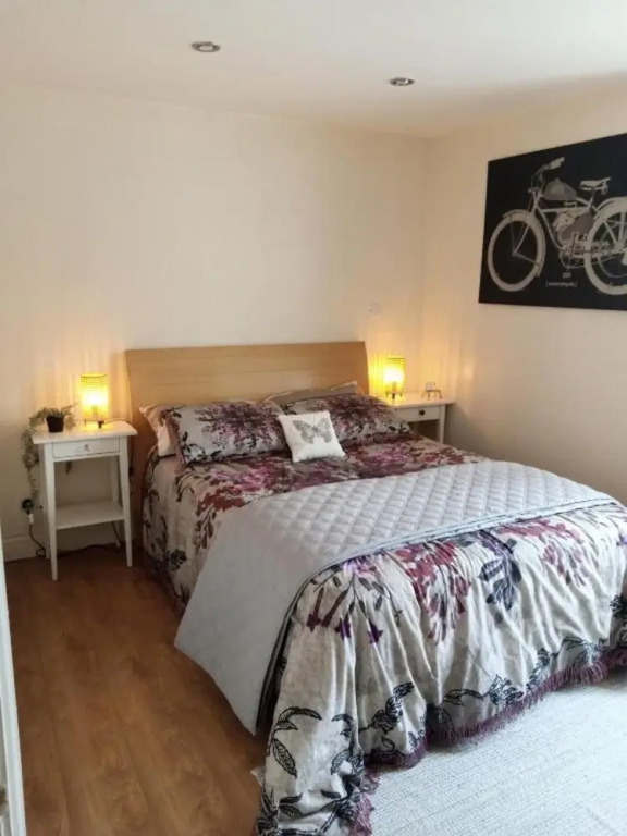 Charming 2-bed Apartment in Birmingham