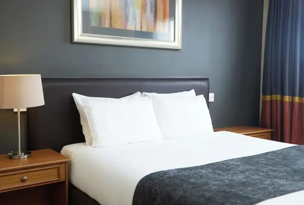 The Broughton Hotel By Greene King Inns