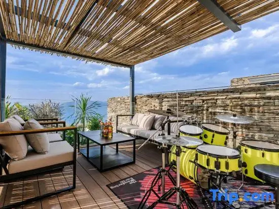 Dali Ruyi At ease Seaview Villa (Bohai Park Branch)