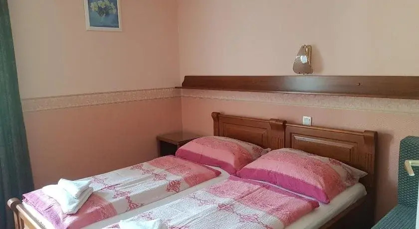 Doris Hotel