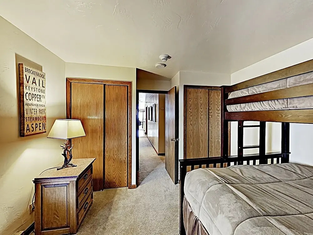 New Listing! Updated Ski Getaway -- Steps To Lift 2 Bedroom Condo