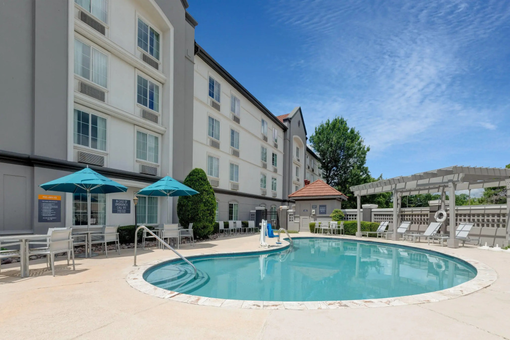 La Quinta by Wyndham Sherman