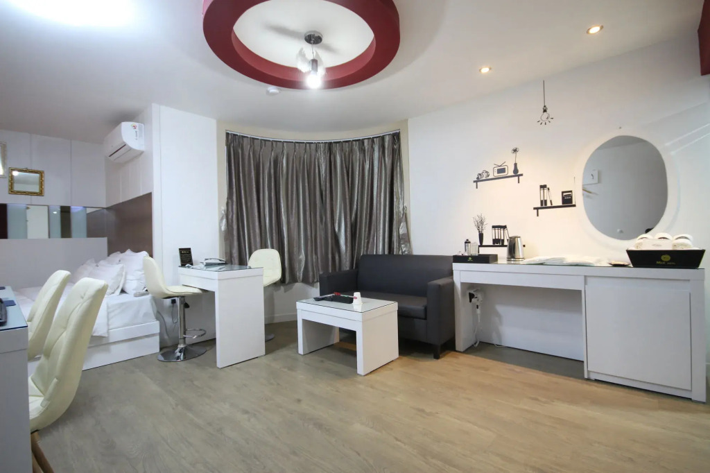 메종 드 온유 호텔 전주 한옥마을점 Maisonde Onu Hotel Jeonju Hanok village