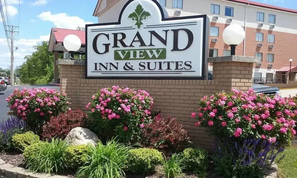 Rodeway Inn & Suites