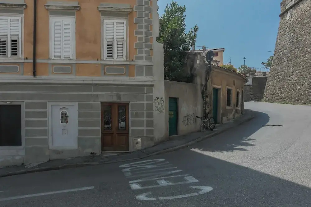 San Giusto Wall Attic With AC