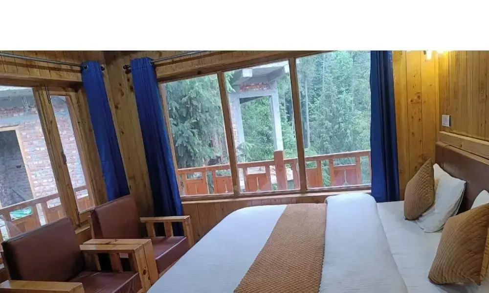 Harsil apple homestay