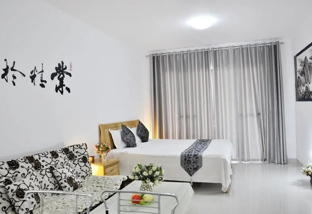 Sanya Mingjia Seascape Holiday Apartment