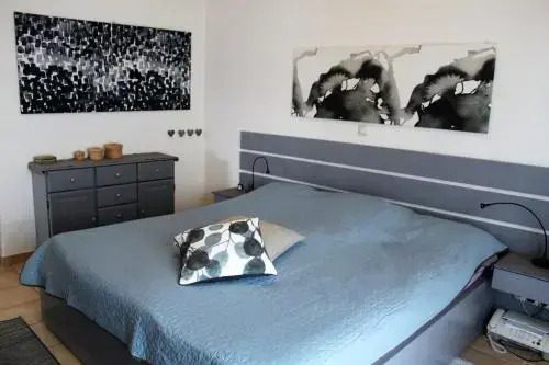 Flat 2 Bedrooms 1 Bathroom - Rhodes