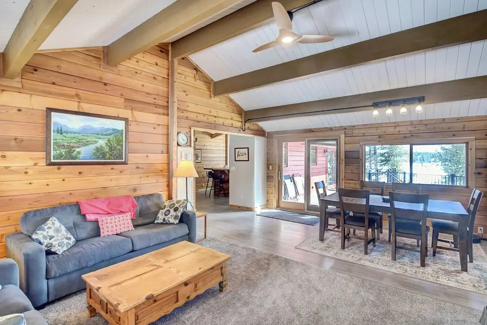 Hot Tub & Mtn Views: Waterfront Grand Lake Cabin
