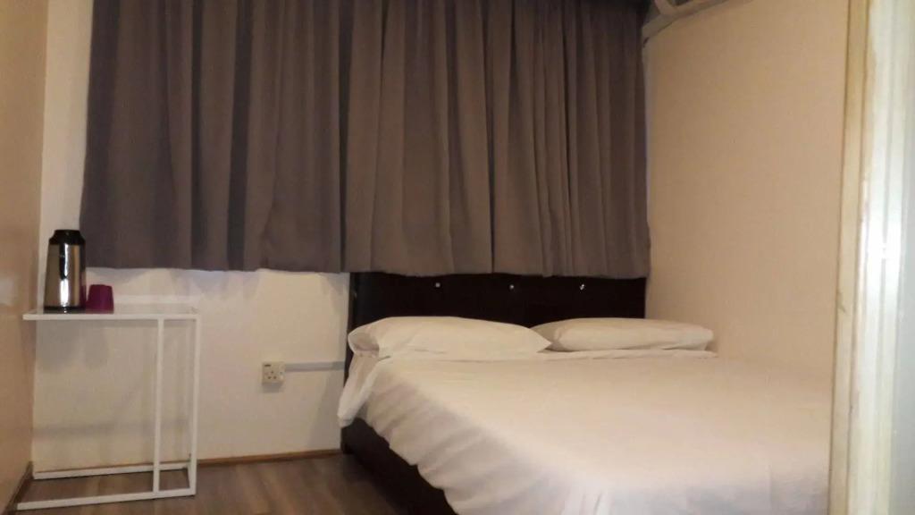 Town View Hotel