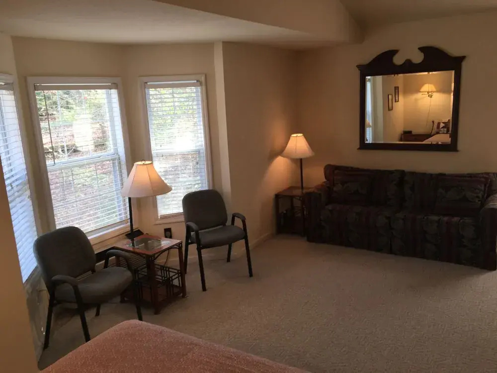 Willowbrook Inn