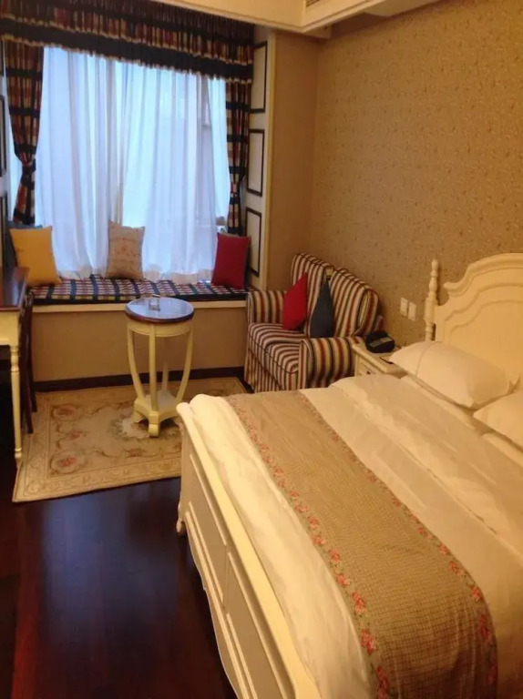 Chengdu Wes Kell Kate The Inn Boutique