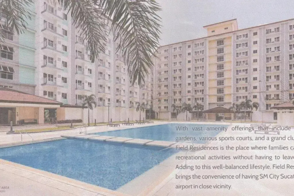 Lovely Condo 2-BR w/balcony in SM-Sucat, Paranaque