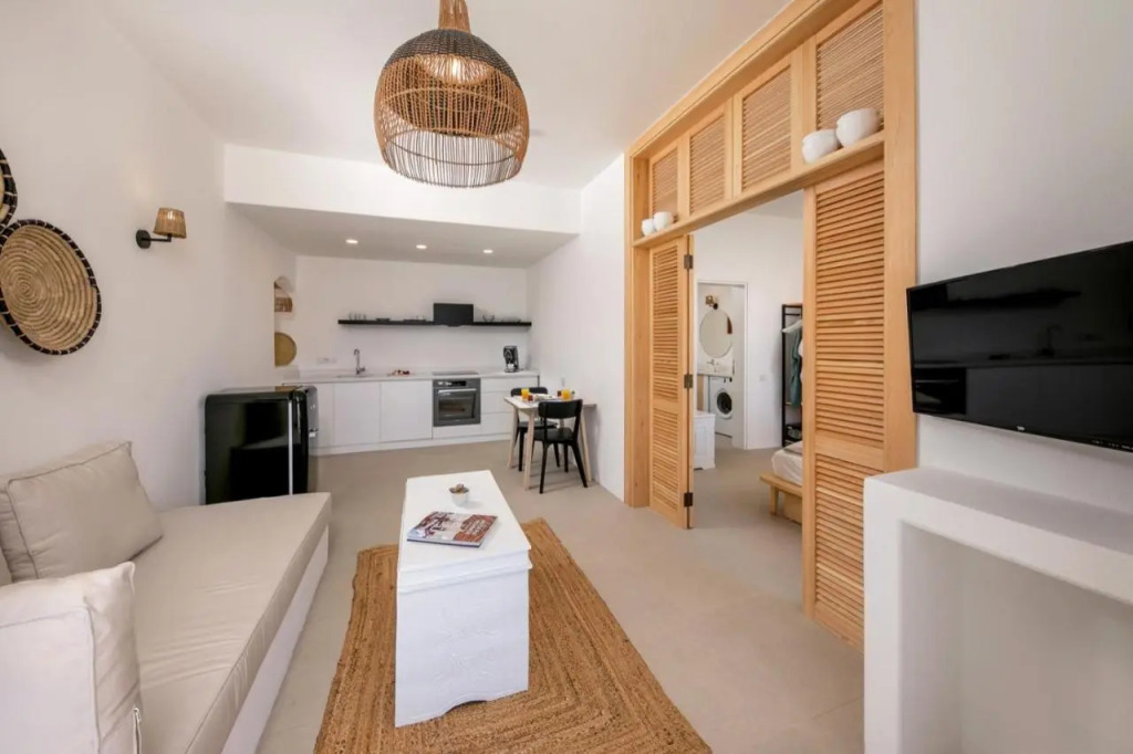 Kale Suites, heated pool in winter, adults only