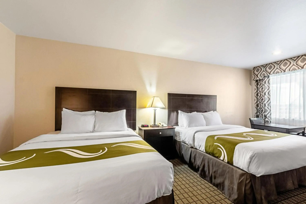 Quality Inn Three Rivers