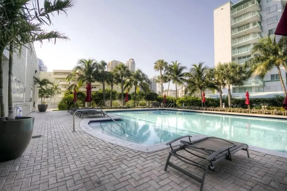 Le Marina Bay 503 - Condo 5 People, Sunny Isles