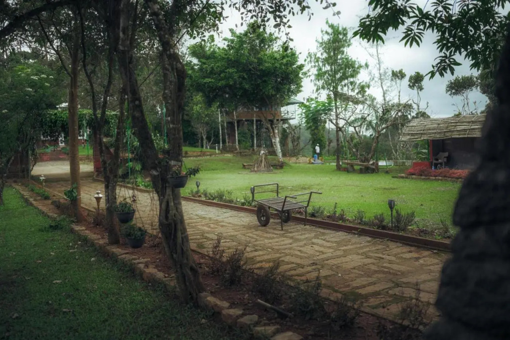 Eletaria Resort
