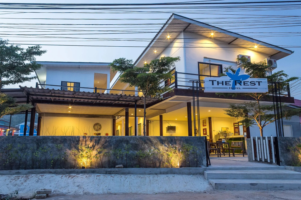 The Rest Hotel