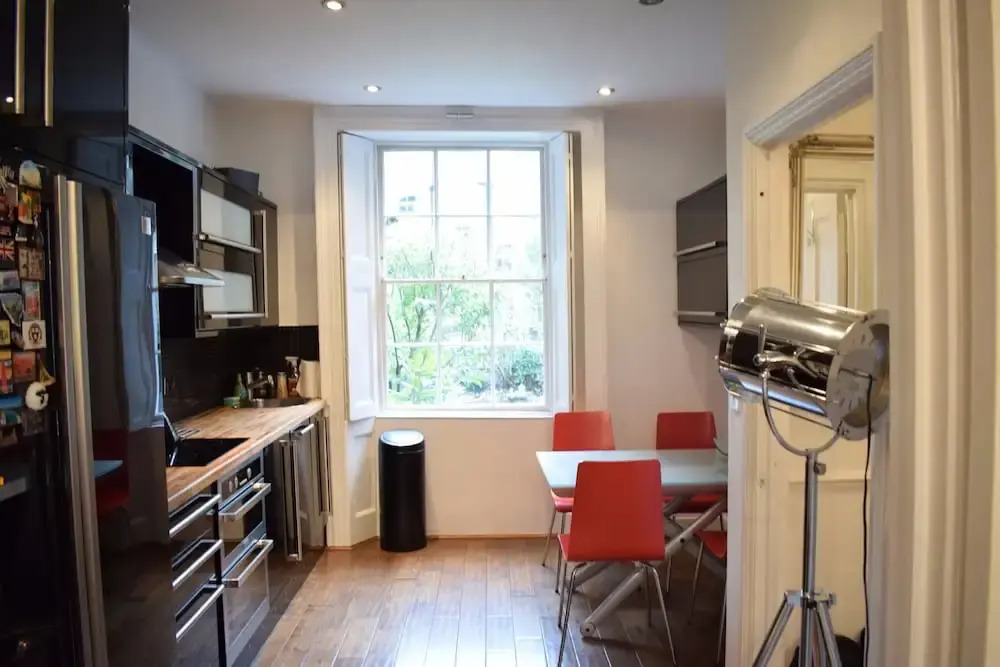2 Bedroom Apartment In Islington Angel