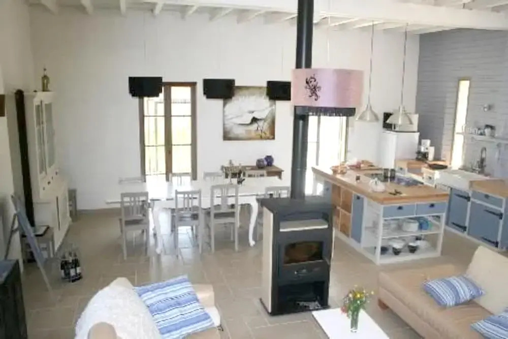 House With 4 Bedrooms in Léobard, With Private Pool and Furnished Gard