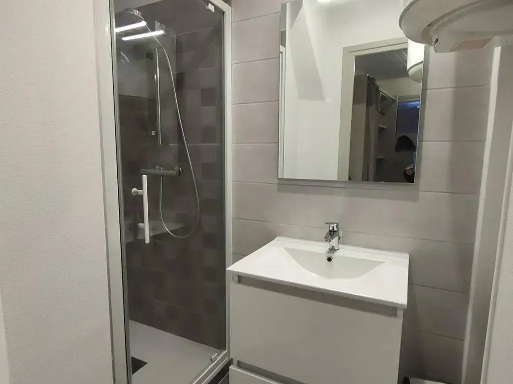 Appartement 3 pièces, centre de Cauterets, proche thermes - FR-1-234-124