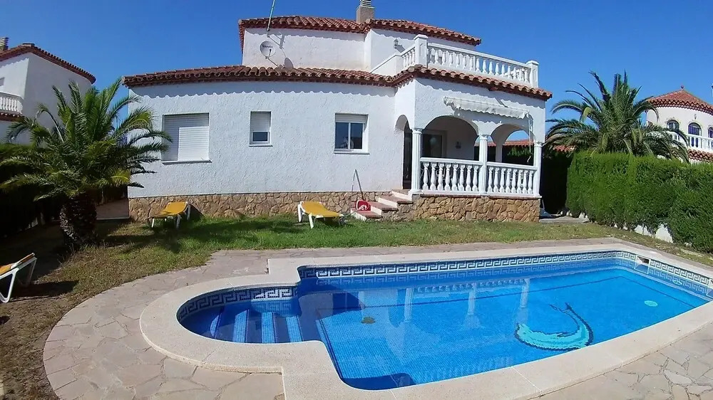 House With 4 Bedrooms in Costa del Zefir, With Wonderful sea View, Pri