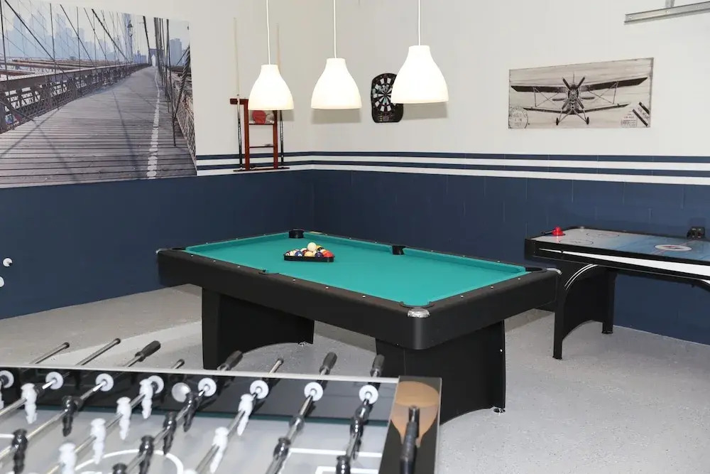Veranda Palms Resort - Single Family Pool/Game Room Homes