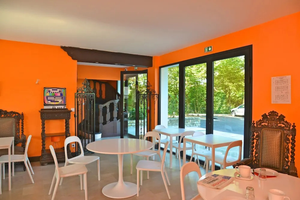 Logis - Hotel et Restaurant La Mire