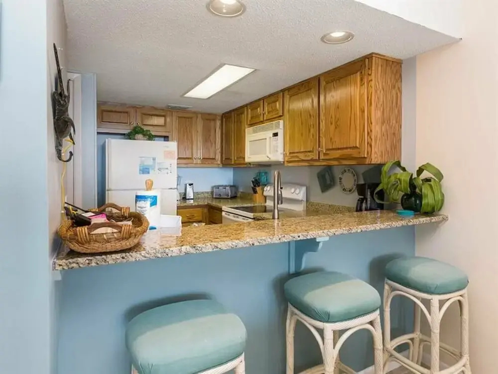 Romar Tower 5C by Meyer Vacation Rentals