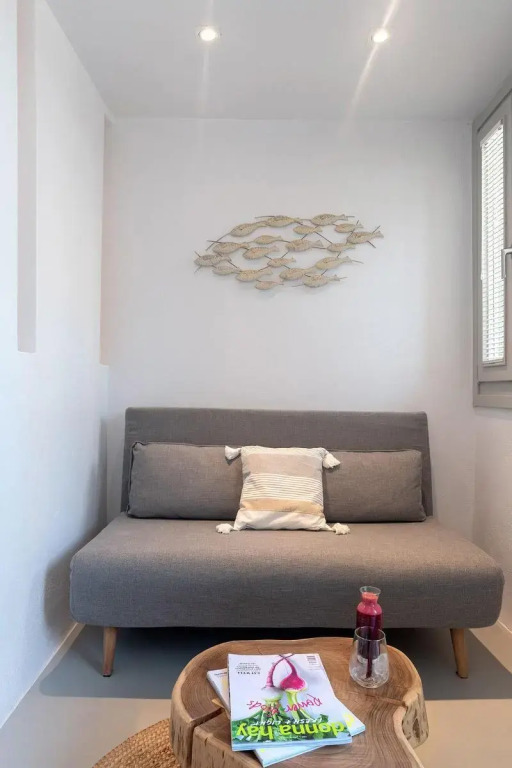 Paros Comfy Suites