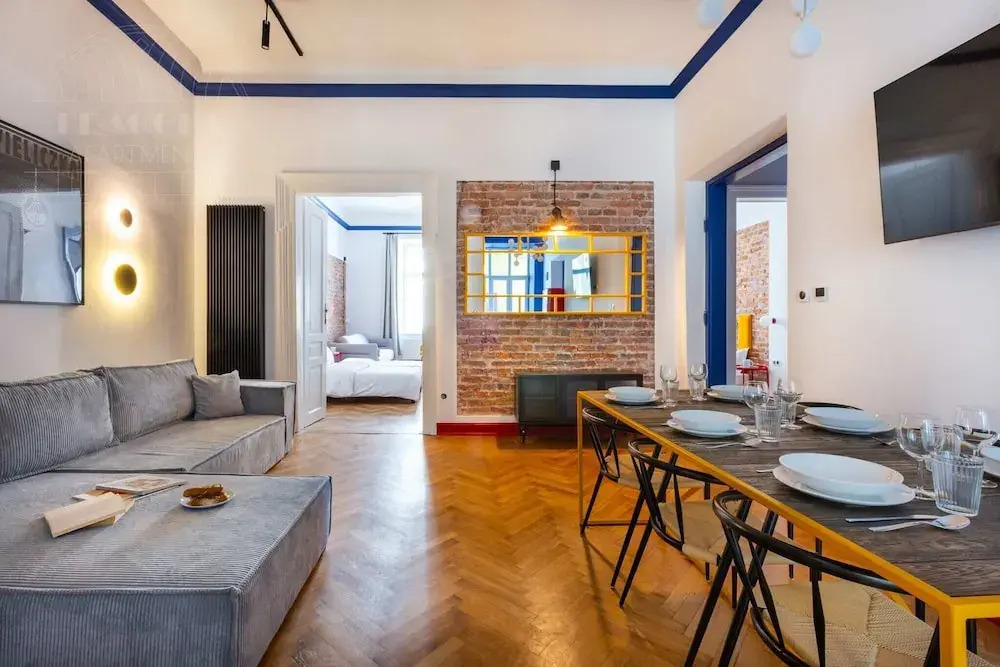 SquadGoals House - Spacious Stays by Fragola Apartments