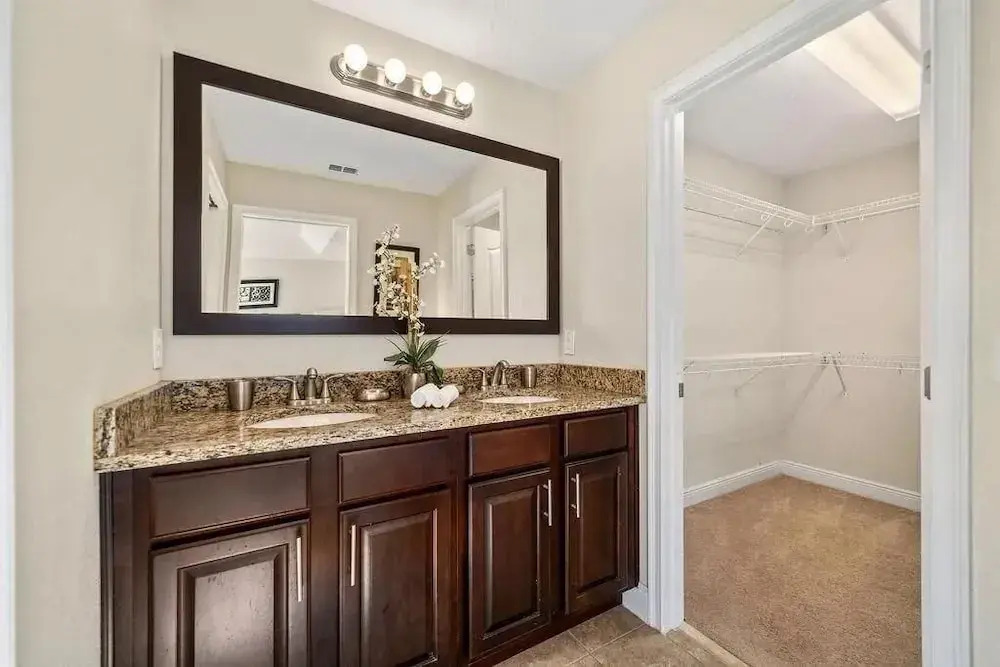 Amazing Home in Davenport 4br 3.5 Bath