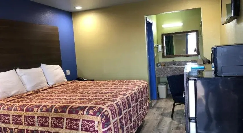 Gateway Motor Inn