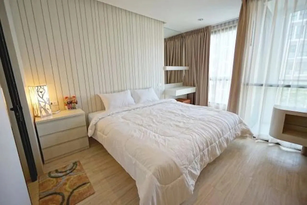 The Chezz Metro Life Condominium by Rin