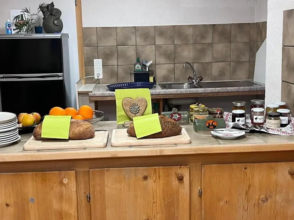 Chrona Bed & Breakfast