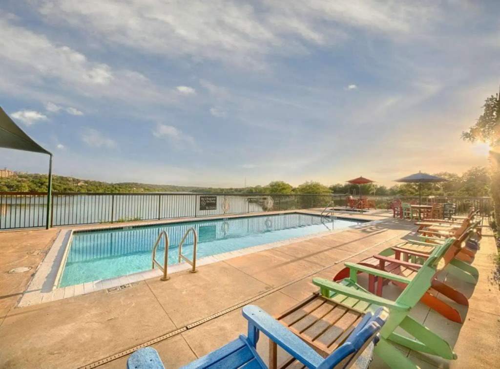 Hidden Falls Inn
