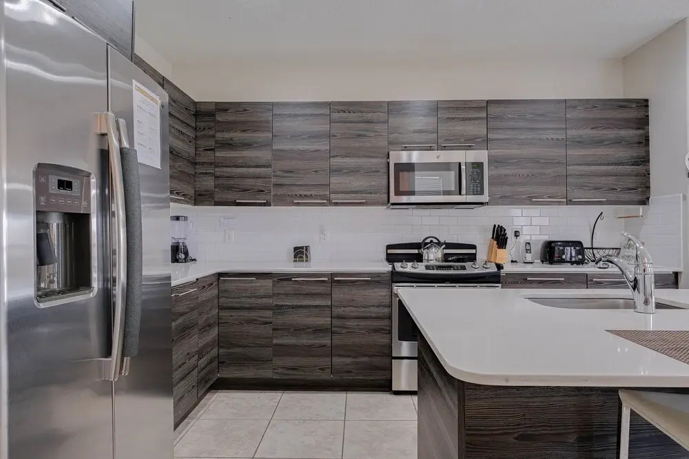 Balmoral Resort-117kb 3 Bedroom Townhouse by RedAwning