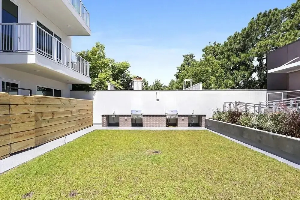 Brand New Poolside 1 Bedroom Condo