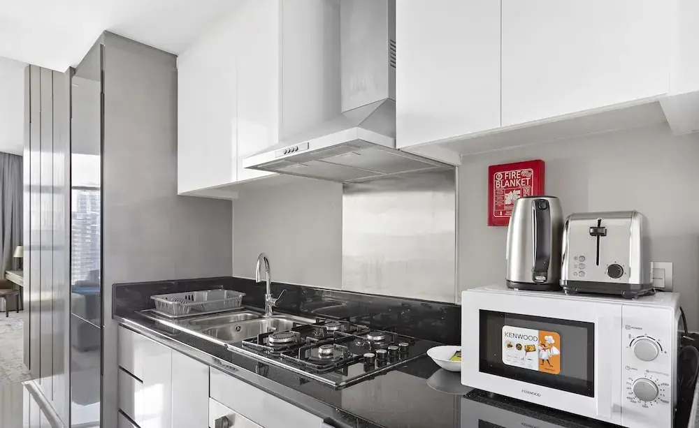 WelHome - Cozy Studio with Canal View in DAMAC Prive