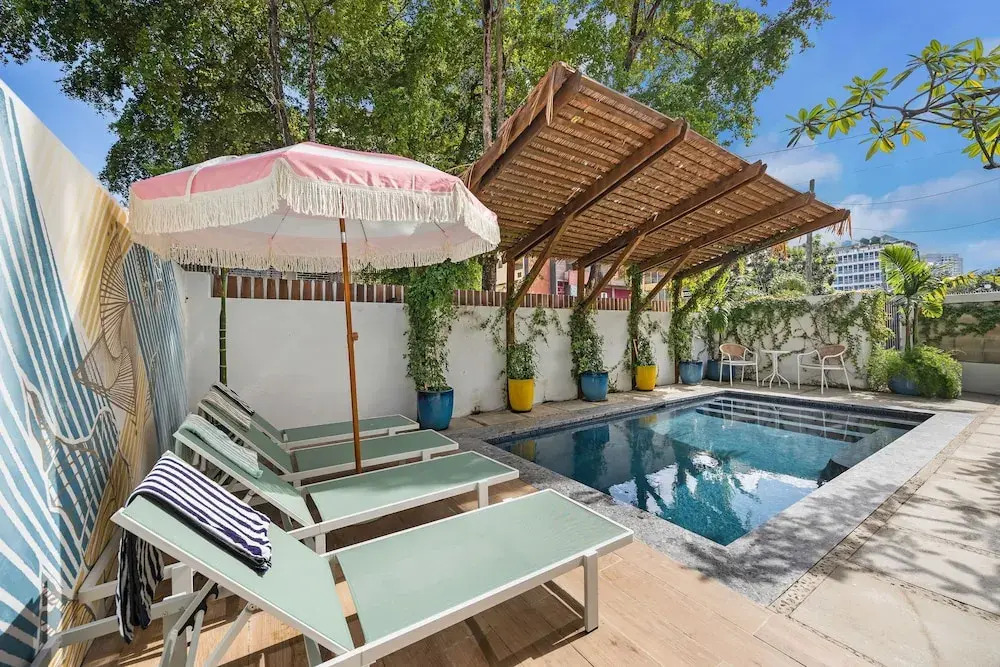 Oasis Condado Pool Parking Beach Steps Away