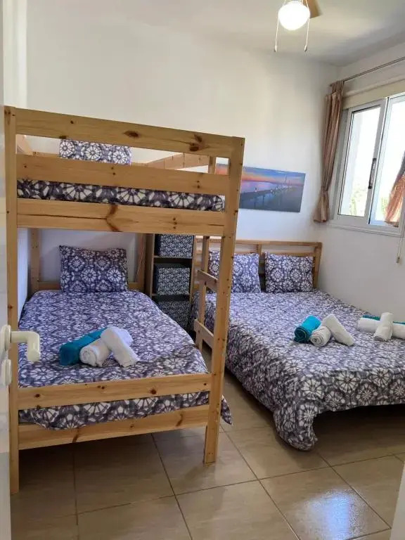 Sea view 1bed apartment with pool in Peyia B15
