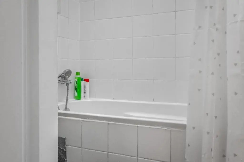 Elegant 2BR Apartment - near Bahnhof Wien Meidling