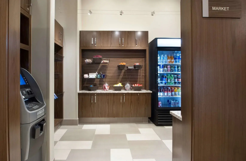 Embassy Suites by Hilton Minneapolis Bloomington Edina