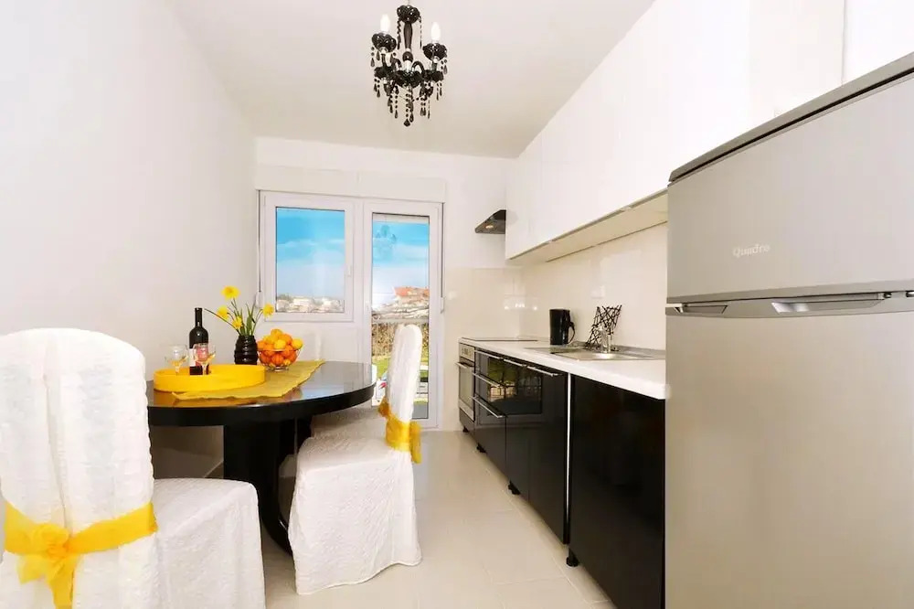 Apartment With 3 Bedrooms in Stobrec, With Furnished Balcony and Wifi Near the Beach