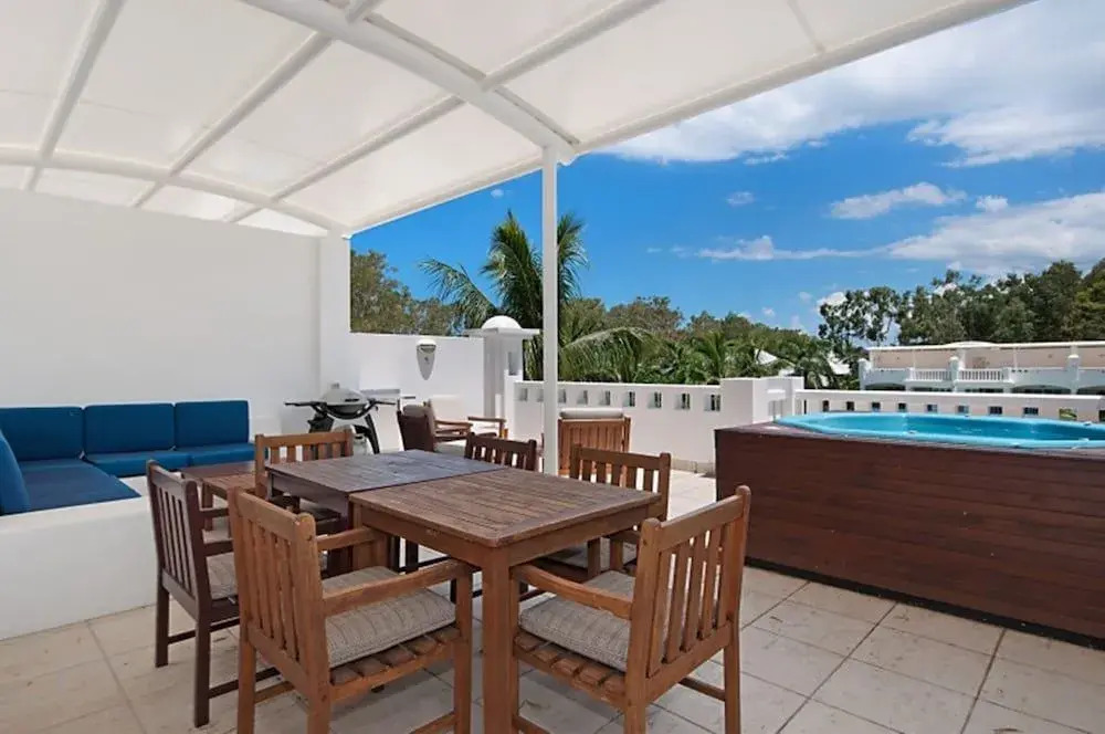Penthouse 5231 Beach Club