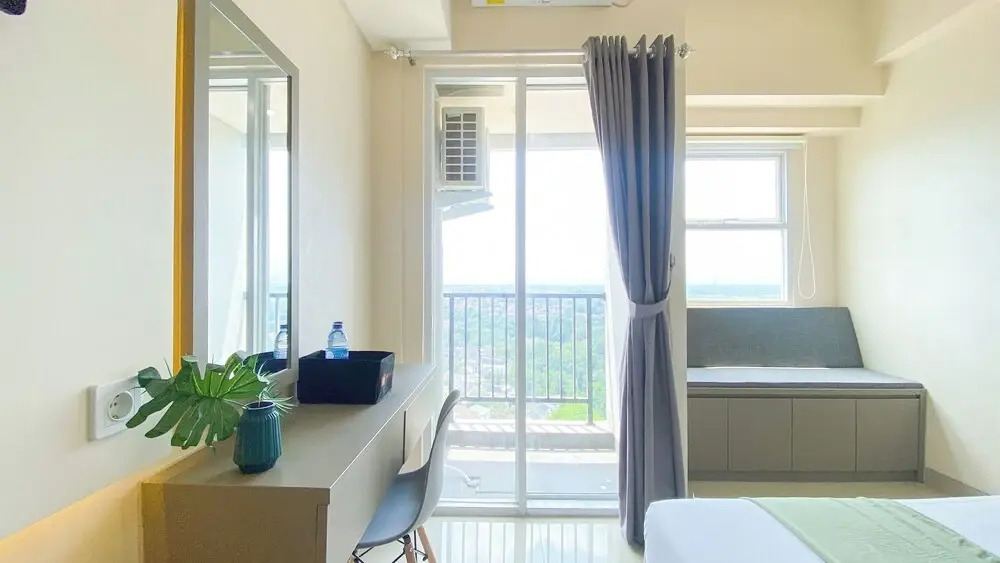 Comfortable And Homey Studio Room Parkland Avenue Apartment