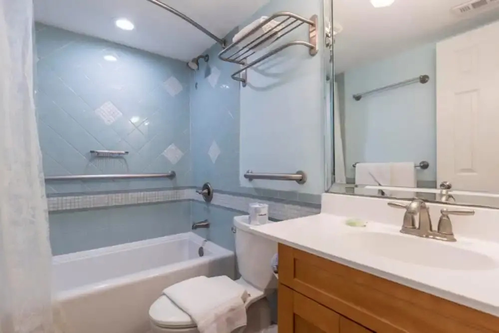 Suntide II Condominium 301