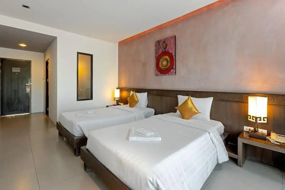 Phu Ke Ta The Hip Serviced Apartment And Hotel