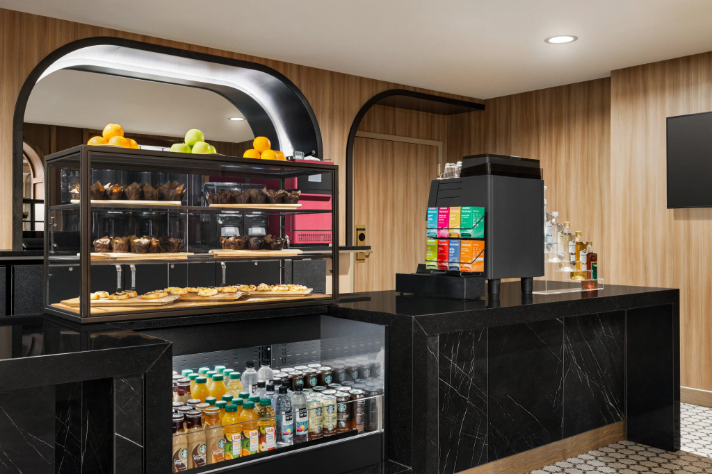 Crowne Plaza Louisville Airport Expo Ctr by IHG